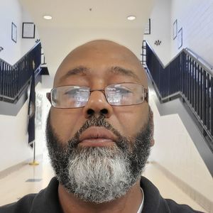 Meet your Posher, Casey